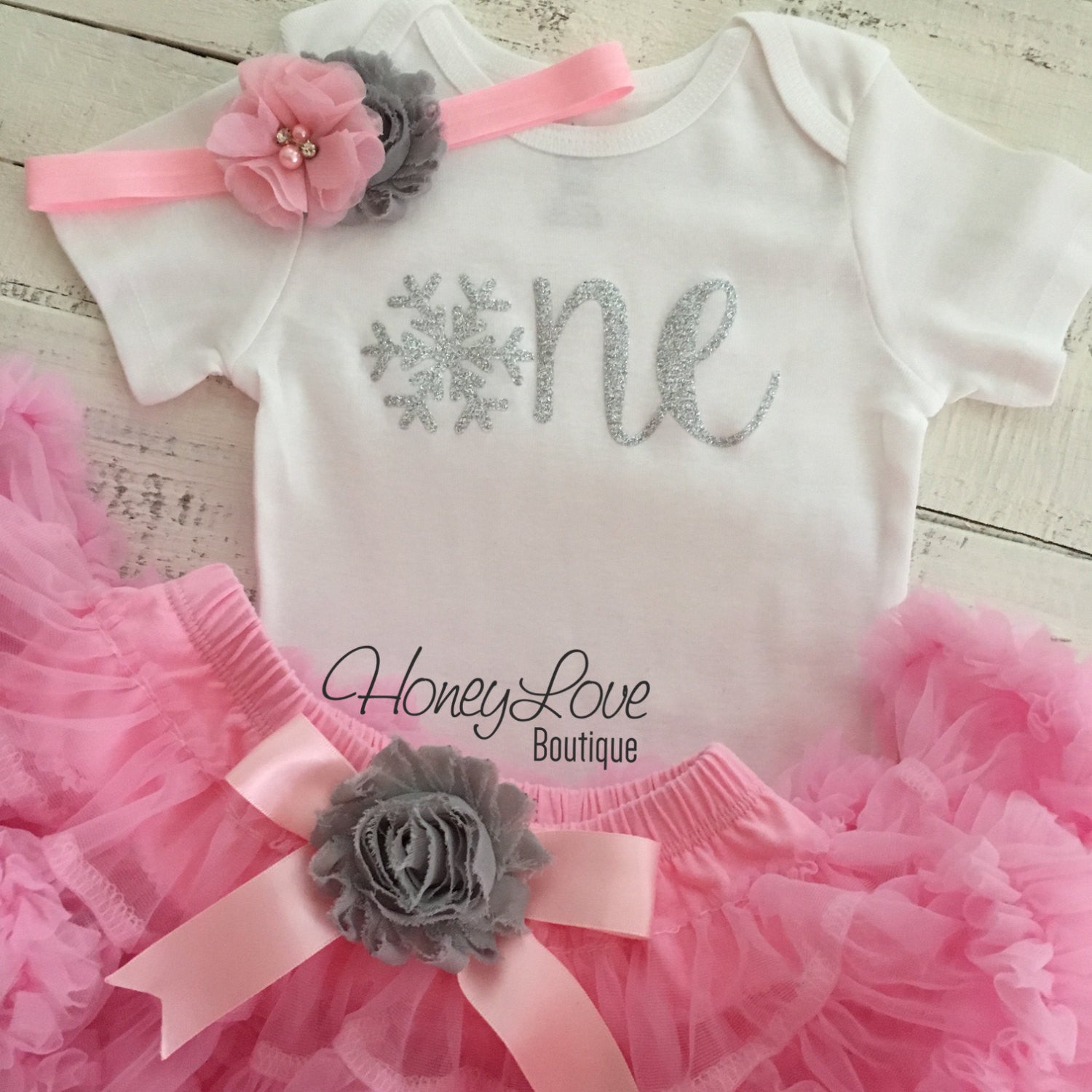 winter onederland birthday dress Winter ONEderland 1st Birthday Tutu Outfit, Baby Girl Birthday Outfit, First Birthday Snowflake Outfit Set, Cake Smash Outfit
